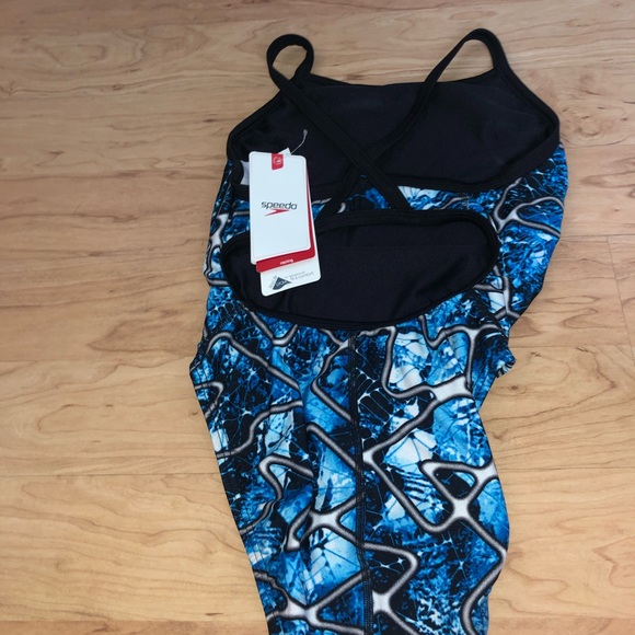 Speedo Cute Open Back Racing Swimsuit 💙 - Picture 5 of 5